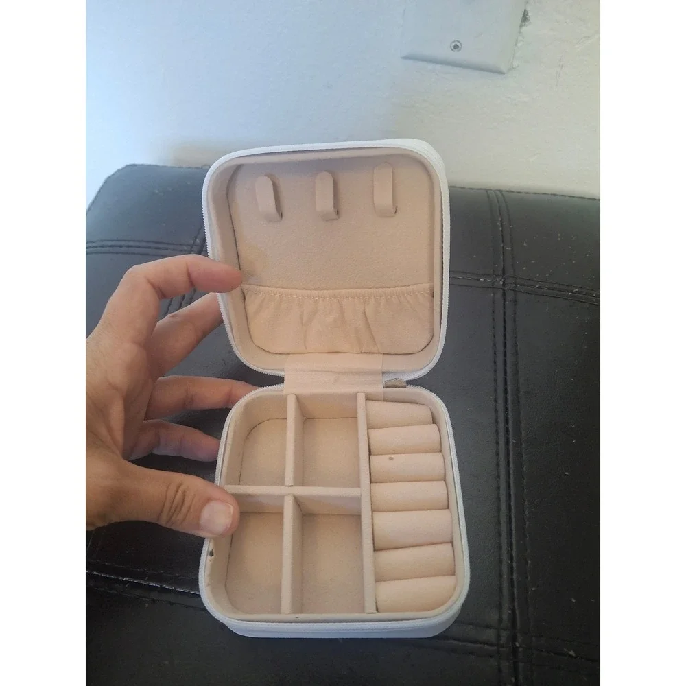 White Travel Jewelry Case Mini Square Faux Leather Zipper Organizer Box Beige